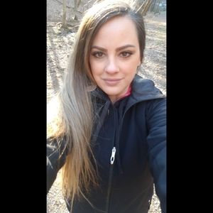 Meet your Posher, Christy